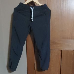Ivivva Black Joggers size 6